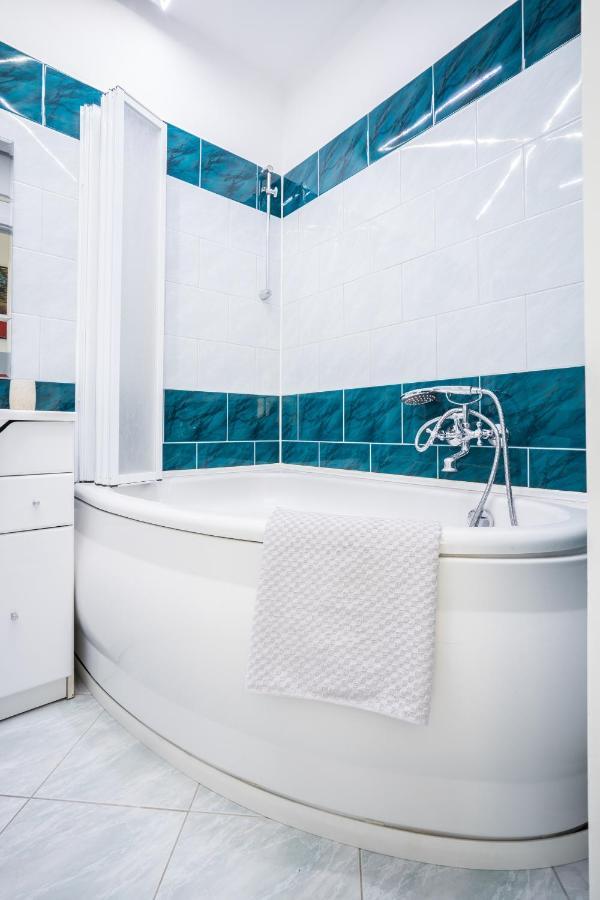Sloneczny I Cichy Apartament Przy Starym Miescie Warschau Buitenkant foto